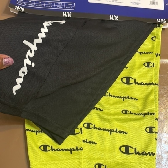 Champion Boys Black Green Shorts UPF 30 wicking quick dry shorts NWT Sz 14/16 - Picture 5 of 6